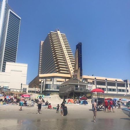 Astonishing Ocean Front Condo Cozysuites At Showboat Atlantic City Extérieur photo