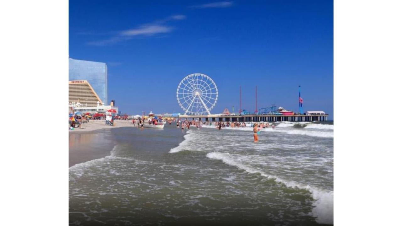 Astonishing Ocean Front Condo Cozysuites At Showboat Atlantic City Extérieur photo
